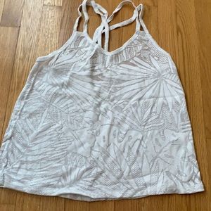 BEYOND YOGA lace tank top size m